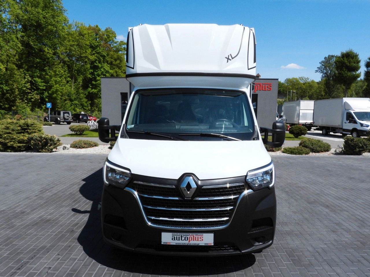Renault MASTER PRITSCHE PLANE 10 PALETTEN WEBASTO A/C - Furgoneta con lona: foto 5 Renault MASTER PRITSCHE PLANE 10 PALETTEN WEBASTO A/C - Furgoneta con lona: foto 5