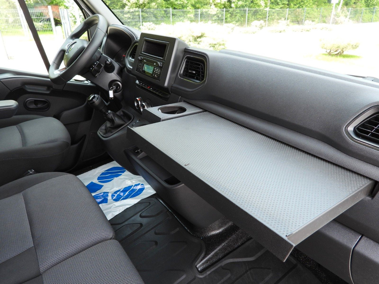 Furgoneta con lona Renault MASTER  PRITSCHE PLANE 12 PALETTEN WEBASTO A/C: foto 28