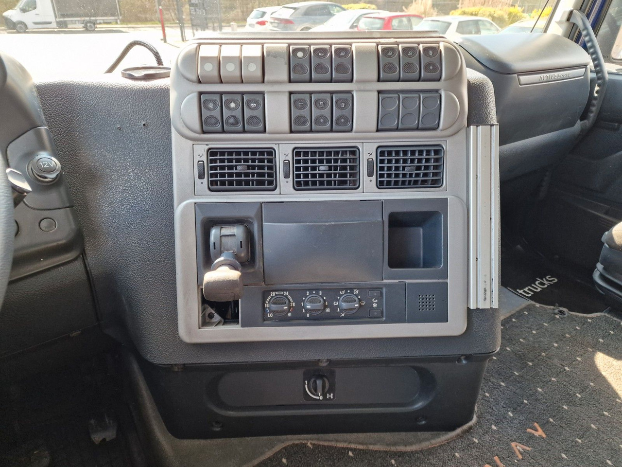 Cabeza tractora Iveco Stralis 420 / Nebenabtrieb / Kipphydraulik / LOF: foto 25 Cabeza tractora Iveco Stralis 420 / Nebenabtrieb / Kipphydraulik / LOF: foto 25