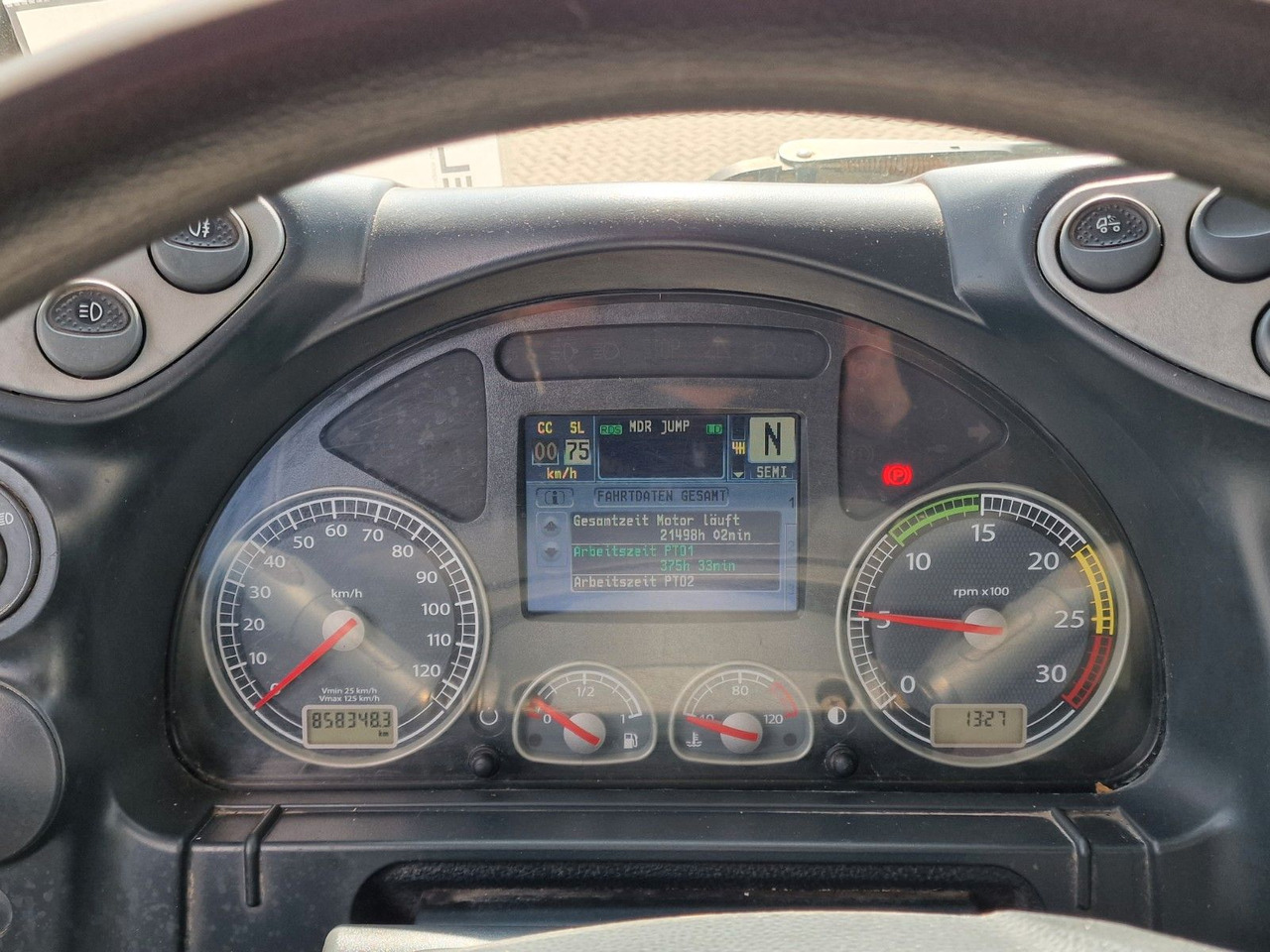 Cabeza tractora Iveco Stralis 420 / Nebenabtrieb / Kipphydraulik / LOF: foto 24 Cabeza tractora Iveco Stralis 420 / Nebenabtrieb / Kipphydraulik / LOF: foto 24