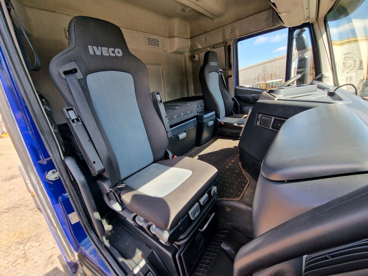 Cabeza tractora Iveco Stralis 420 / Nebenabtrieb / Kipphydraulik / LOF: foto 18 Cabeza tractora Iveco Stralis 420 / Nebenabtrieb / Kipphydraulik / LOF: foto 18