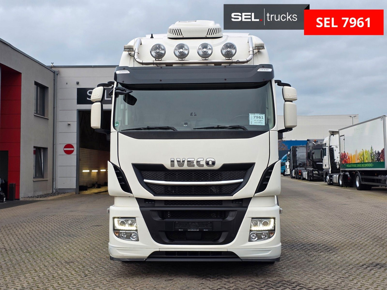 Iveco Stralis 480 / ZF Intarder / Standklimaanlage - Cabeza tractora: foto 2 Iveco Stralis 480 / ZF Intarder / Standklimaanlage - Cabeza tractora: foto 2
