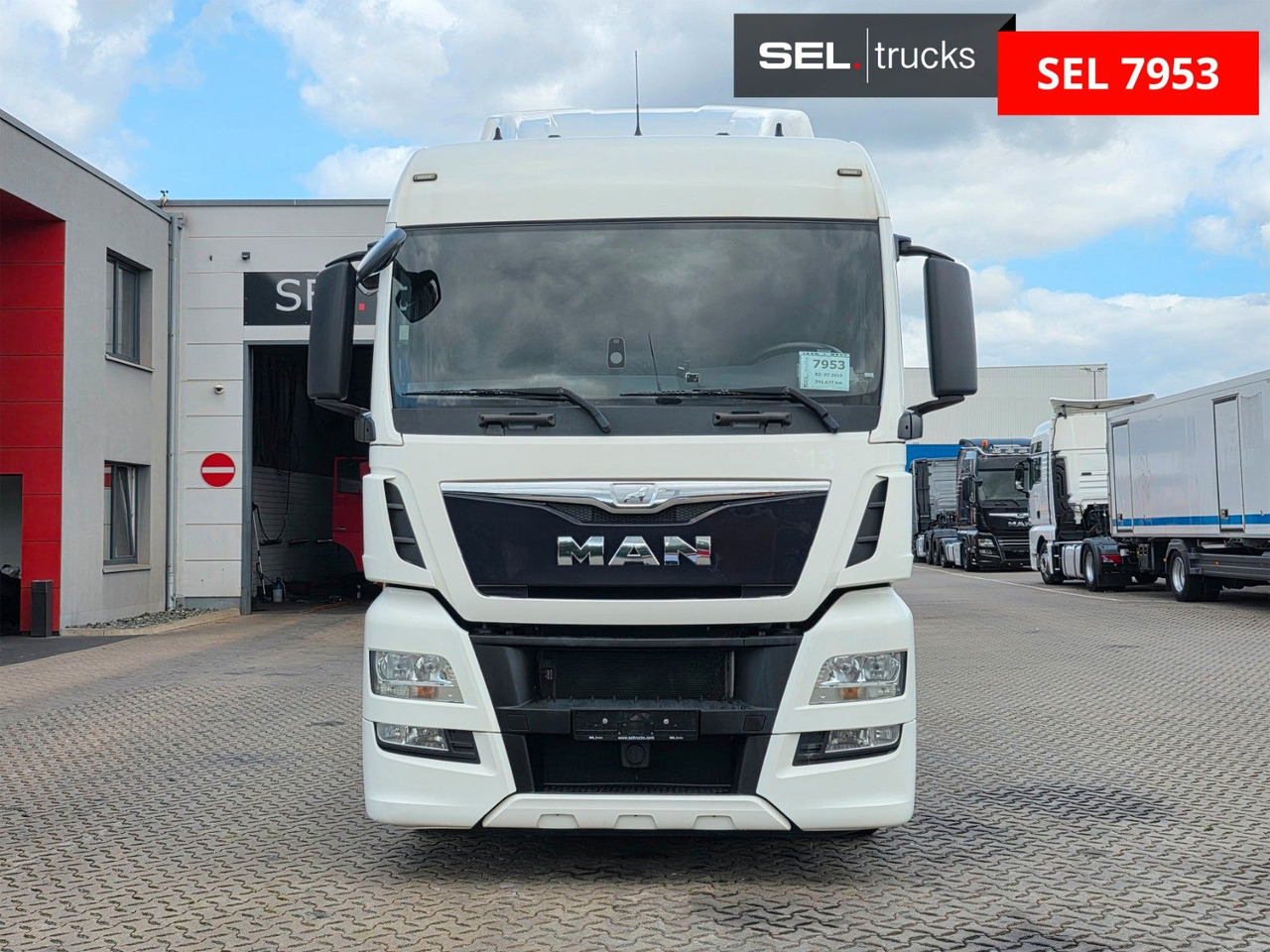 MAN TGX 18.400 4X2 LLS-U / ZF Intarder - Cabeza tractora: foto 2 MAN TGX 18.400 4X2 LLS-U / ZF Intarder - Cabeza tractora: foto 2