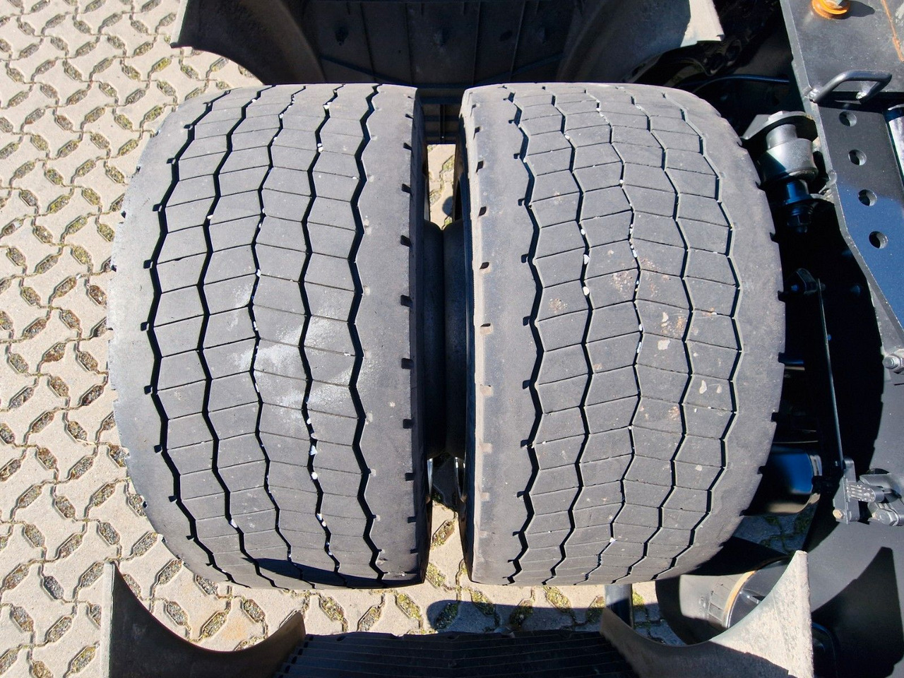 Cabeza tractora MAN TGX 18.400 4X2 LLS-U / ZF Intarder / HUBKUPPLUNG: foto 29