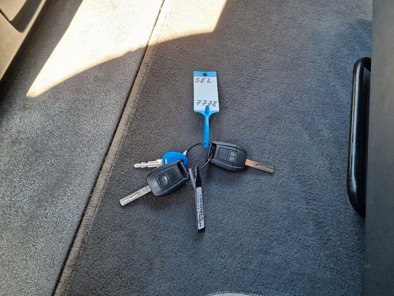 Cabeza tractora MAN TGX 18.400 4X2 LLS-U / ZF Intarder / HUBKUPPLUNG: foto 26