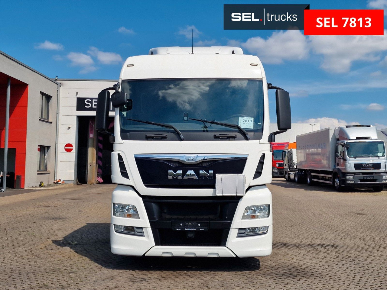 MAN TGX 18.400 4X2 LLS-U / ZF Intarder LOW KM !! - Cabeza tractora: foto 2 MAN TGX 18.400 4X2 LLS-U / ZF Intarder LOW KM !! - Cabeza tractora: foto 2