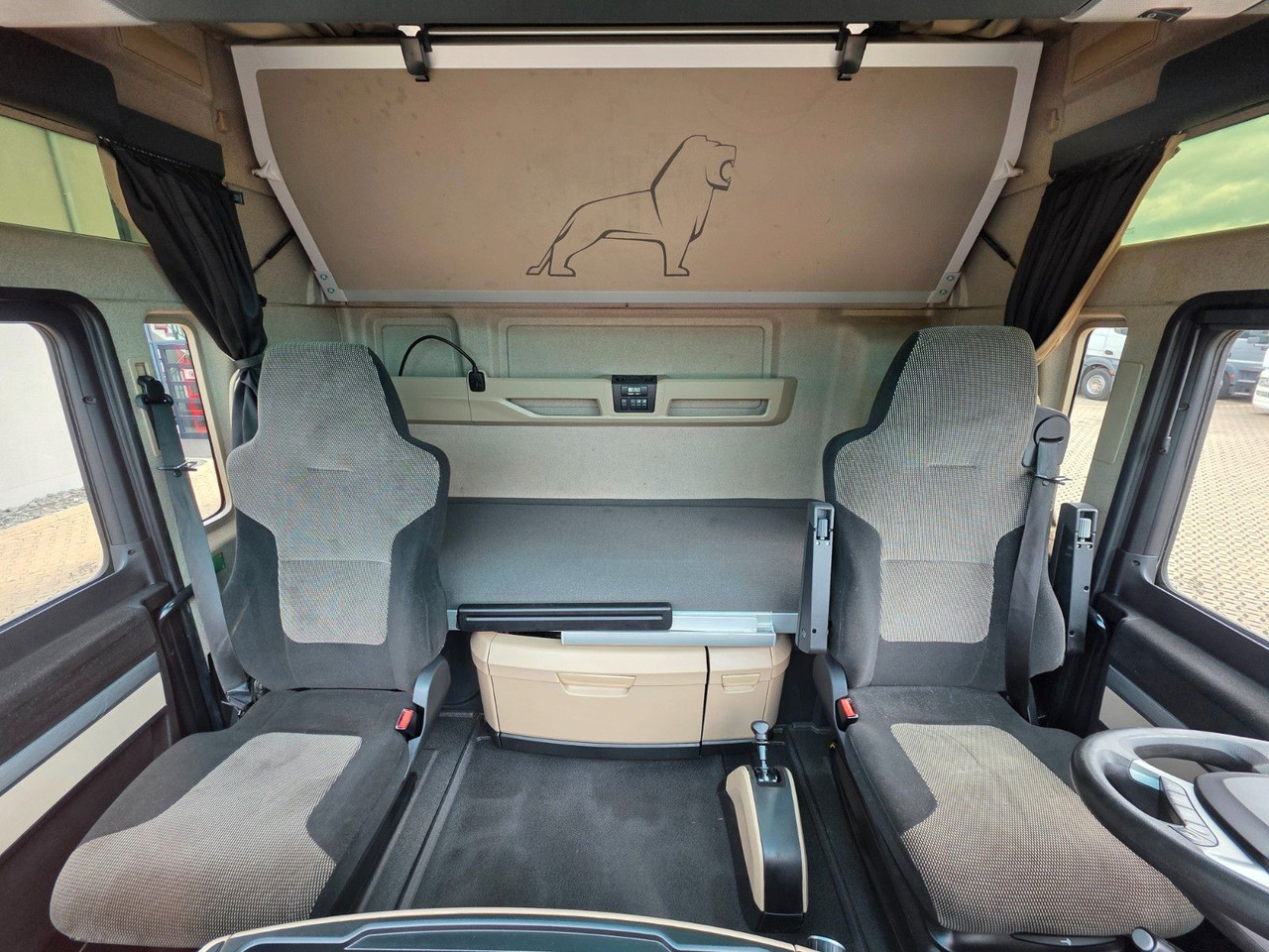 Cabeza tractora MAN TGX 18.460 4X2 LLS-U /Retarder /2 Tanks /ADR AT: foto 20 Cabeza tractora MAN TGX 18.460 4X2 LLS-U /Retarder /2 Tanks /ADR AT: foto 20