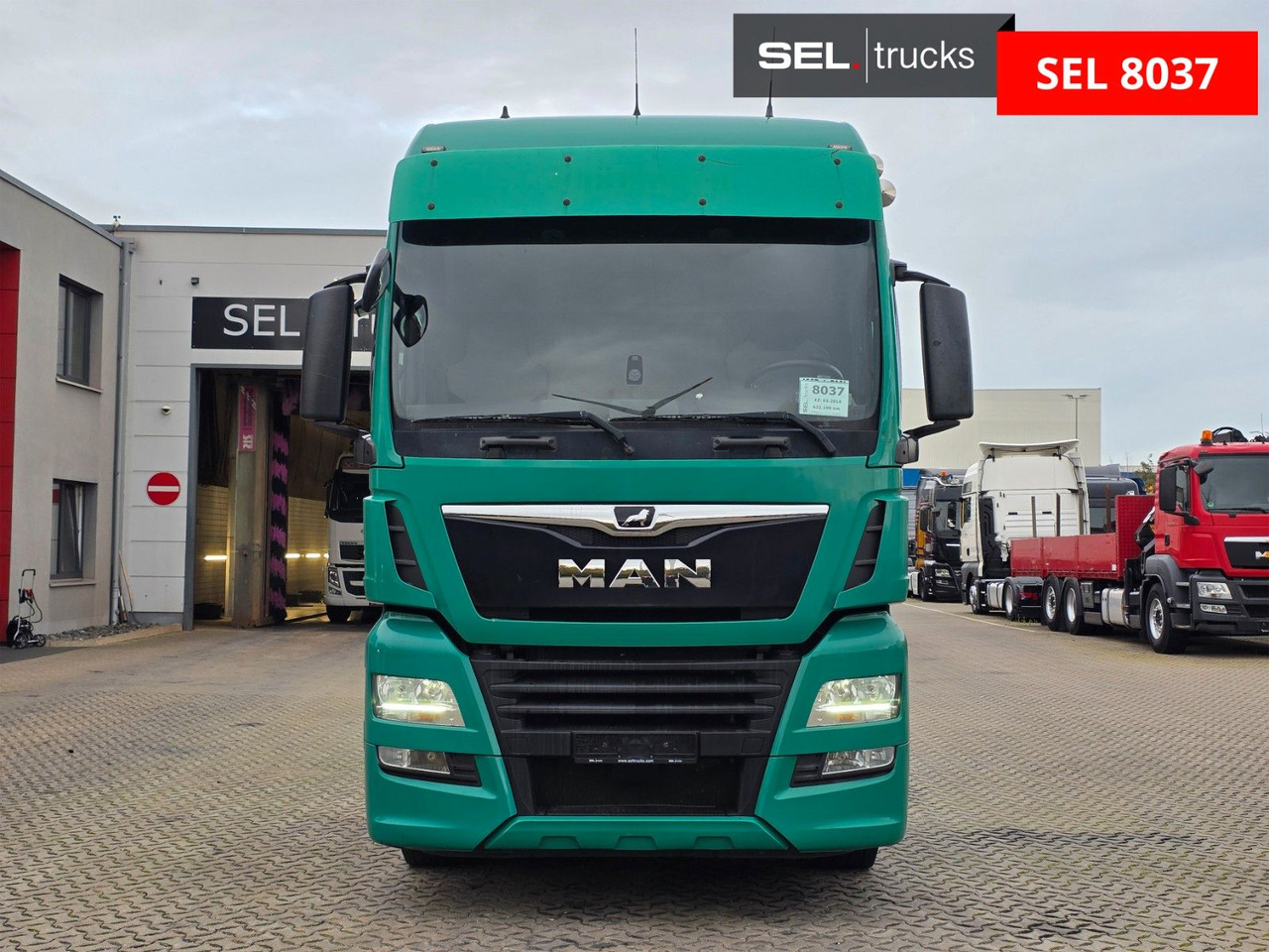 MAN TGX 18.460 4x2 BLS / Retarder - Cabeza tractora: foto 2 MAN TGX 18.460 4x2 BLS / Retarder - Cabeza tractora: foto 2