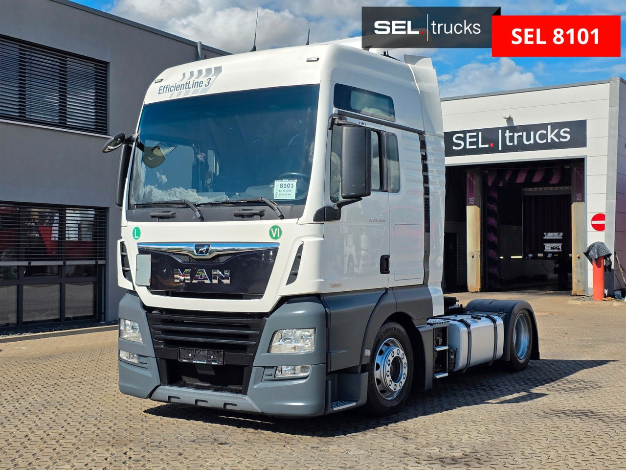 MAN TGX 18.460 LLS-U / Retarder / 2 Tanks - Cabeza tractora: foto 1 MAN TGX 18.460 LLS-U / Retarder / 2 Tanks - Cabeza tractora: foto 1
