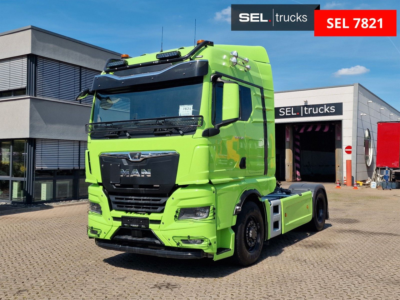 MAN TGX 18.470 4x4H BL SA / Kipph./ 4x4H/ Pritarder - Cabeza tractora: foto 1 MAN TGX 18.470 4x4H BL SA / Kipph./ 4x4H/ Pritarder - Cabeza tractora: foto 1