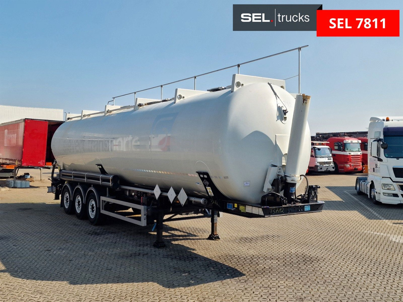 Feldbinder KIP 60/7300/A/2 / 60.000 l / Kippsilo - Semirremolque silo: foto 3 Feldbinder KIP 60/7300/A/2 / 60.000 l / Kippsilo - Semirremolque silo: foto 3