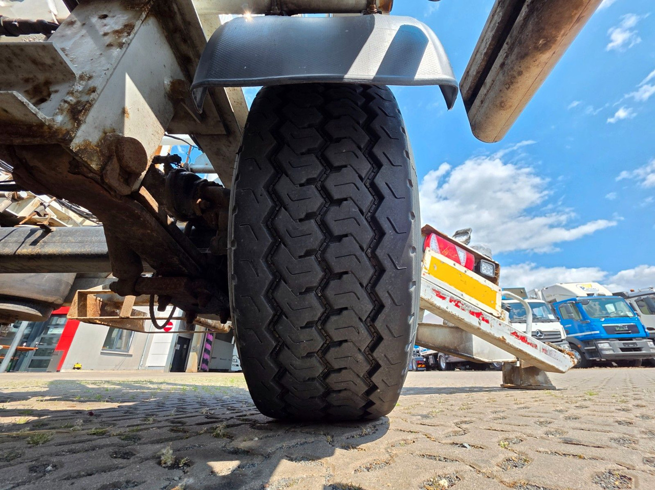 Semirremolque volquete Hüffermann HSF 35.06L / Silosteller / Liftachse: foto 26