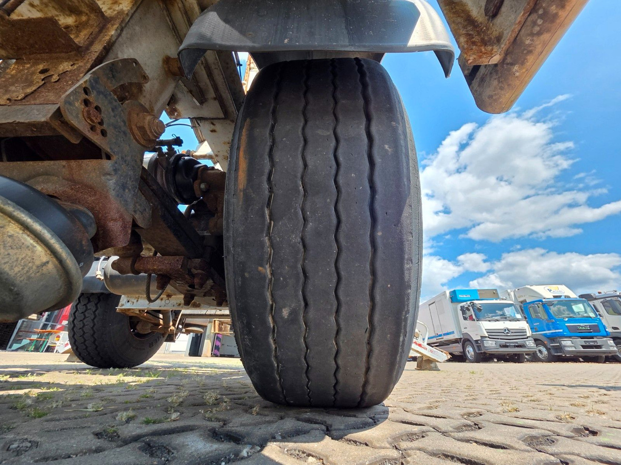 Semirremolque volquete Hüffermann HSF 35.06L / Silosteller / Liftachse: foto 25