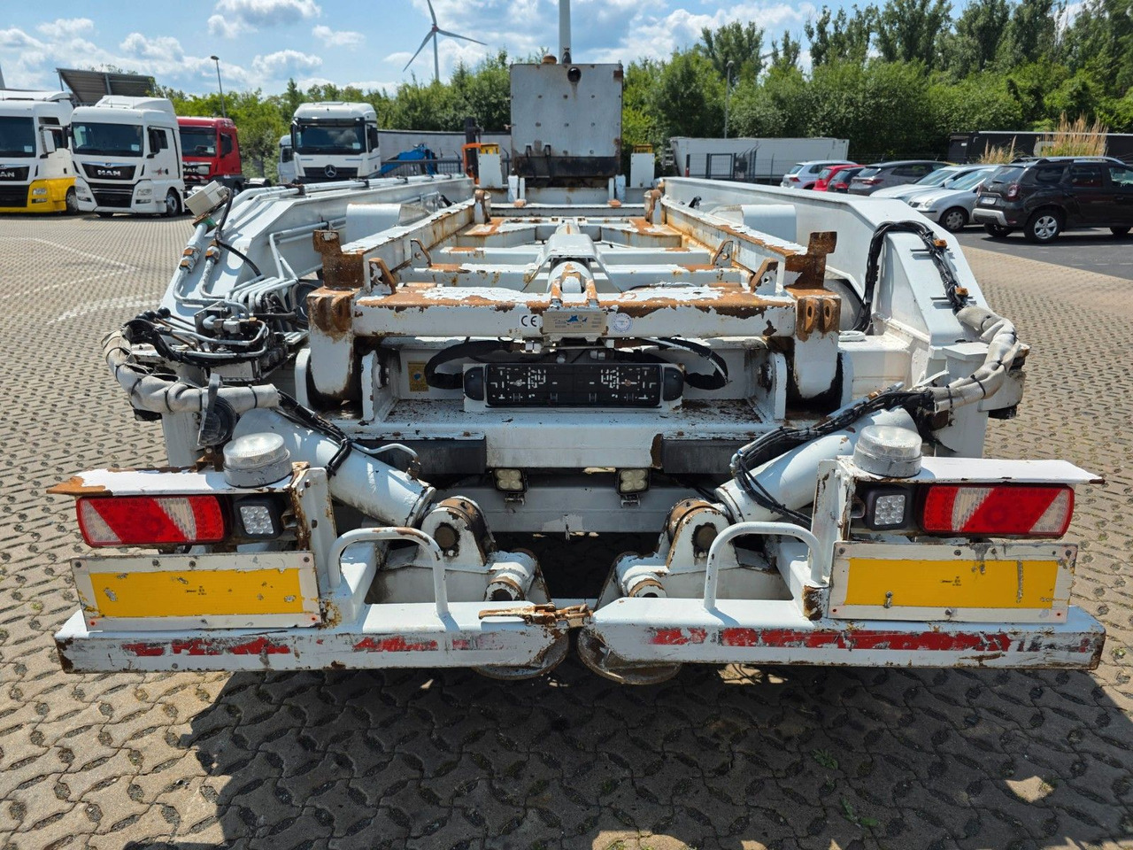 Semirremolque volquete Hüffermann HSF 35.06L / Silosteller / Liftachse: foto 17