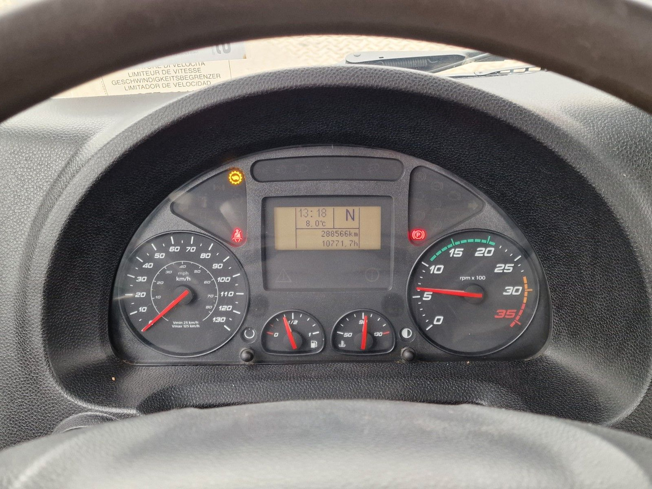 Camión volquete Iveco Eurocargo 140-250: foto 22 Camión volquete Iveco Eurocargo 140-250: foto 22