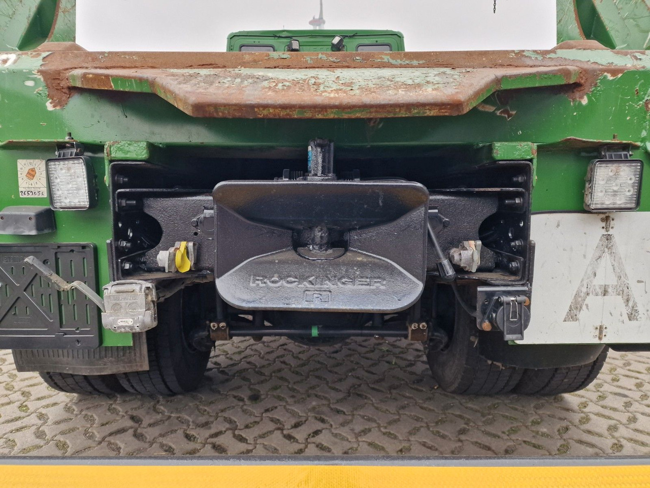 Camión volquete Iveco Eurocargo 140-250: foto 9 Camión volquete Iveco Eurocargo 140-250: foto 9