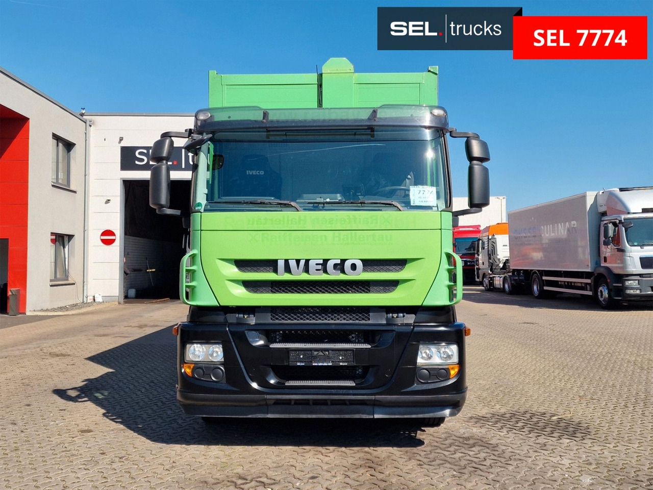 Iveco Stralis 360 / Ladebordwand - Camión caja cerrada: foto 2 Iveco Stralis 360 / Ladebordwand - Camión caja cerrada: foto 2