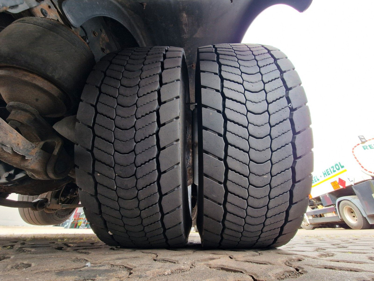 Camión transporte de bebidas Iveco Stralis 420 / Ldbw / Lenkachse (KOMPLETT): foto 25