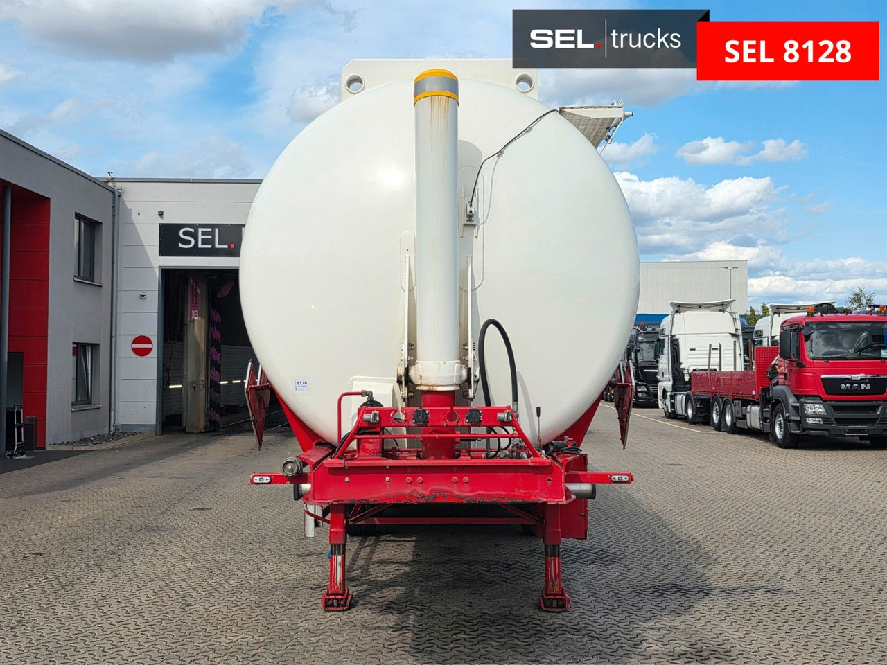 Kässbohrer XS / Kippsilo / 60 m3 / ADR AT - Semirremolque silo: foto 2 Kässbohrer XS / Kippsilo / 60 m3 / ADR AT - Semirremolque silo: foto 2