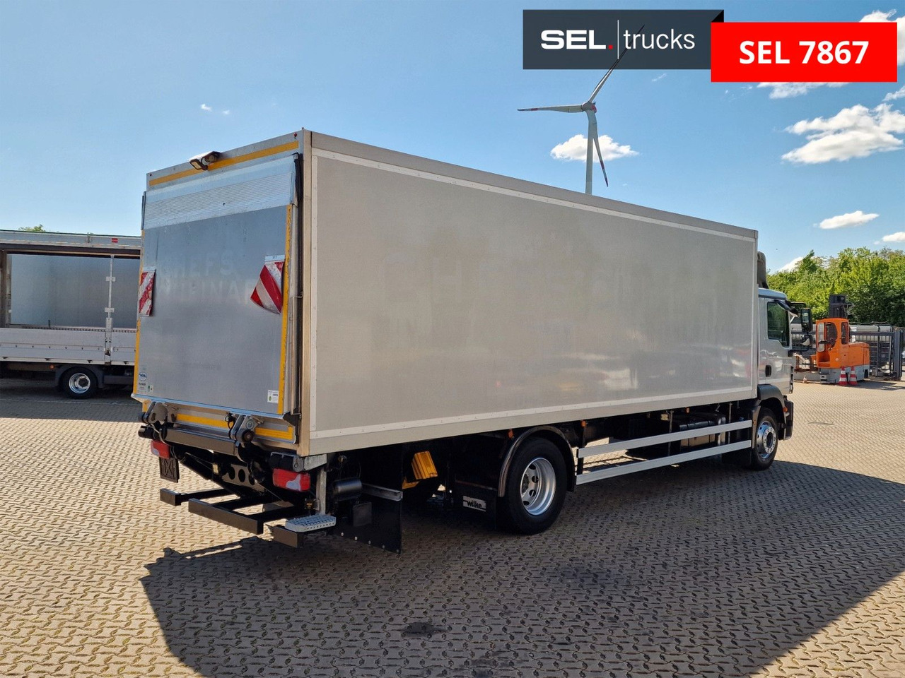 MAN TGM 18.290 4X2 LL / Ldbw / Carrier Supra 1250Mt - Camión frigorífico: foto 5 MAN TGM 18.290 4X2 LL / Ldbw / Carrier Supra 1250Mt - Camión frigorífico: foto 5