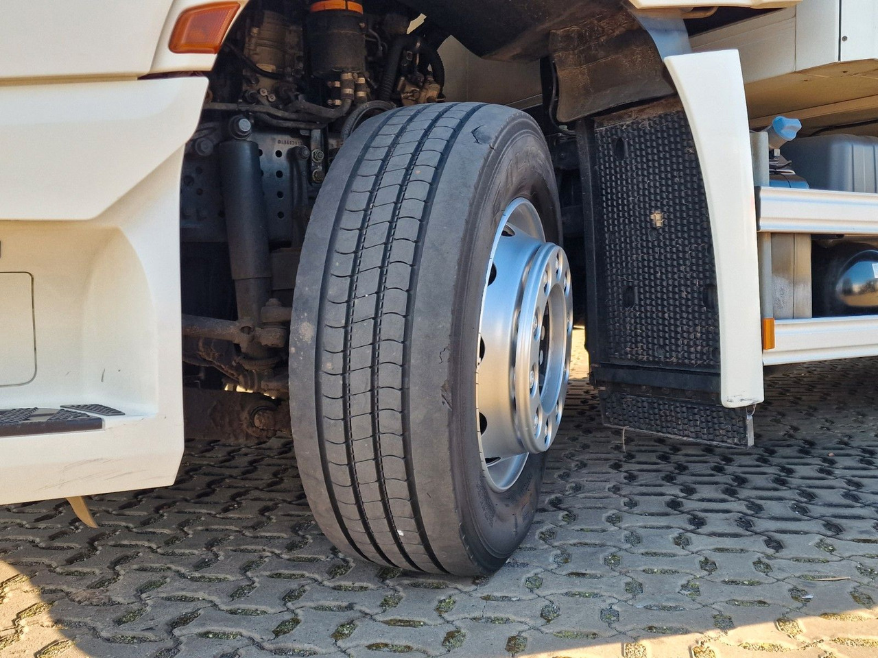 Camión caja cerrada Mercedes-Benz Actros 2643 / Retarder / Ldbw / Lenkachse /: foto 25