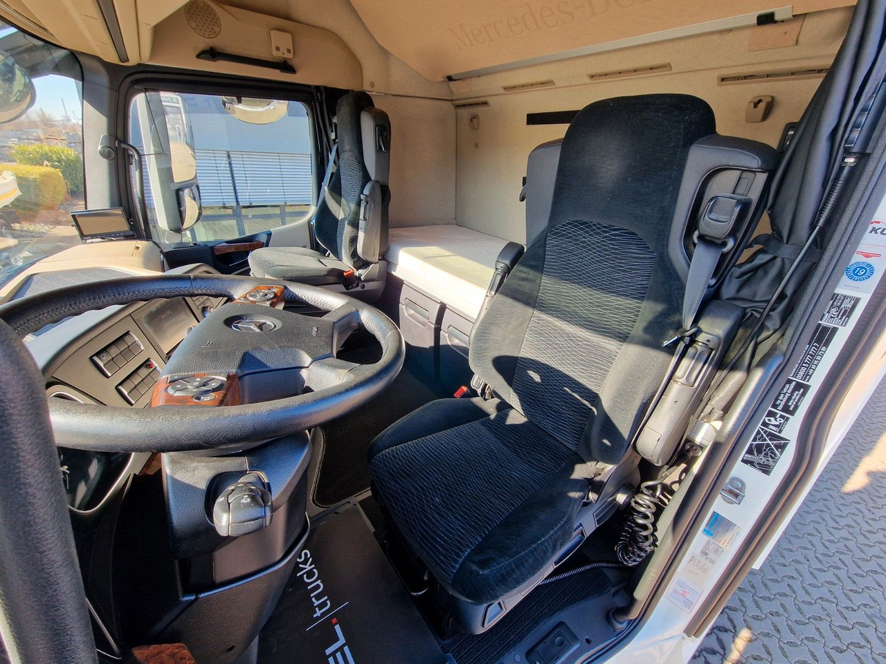 Camión caja cerrada Mercedes-Benz Actros 2643 / Retarder / Ldbw / Lenkachse /: foto 18