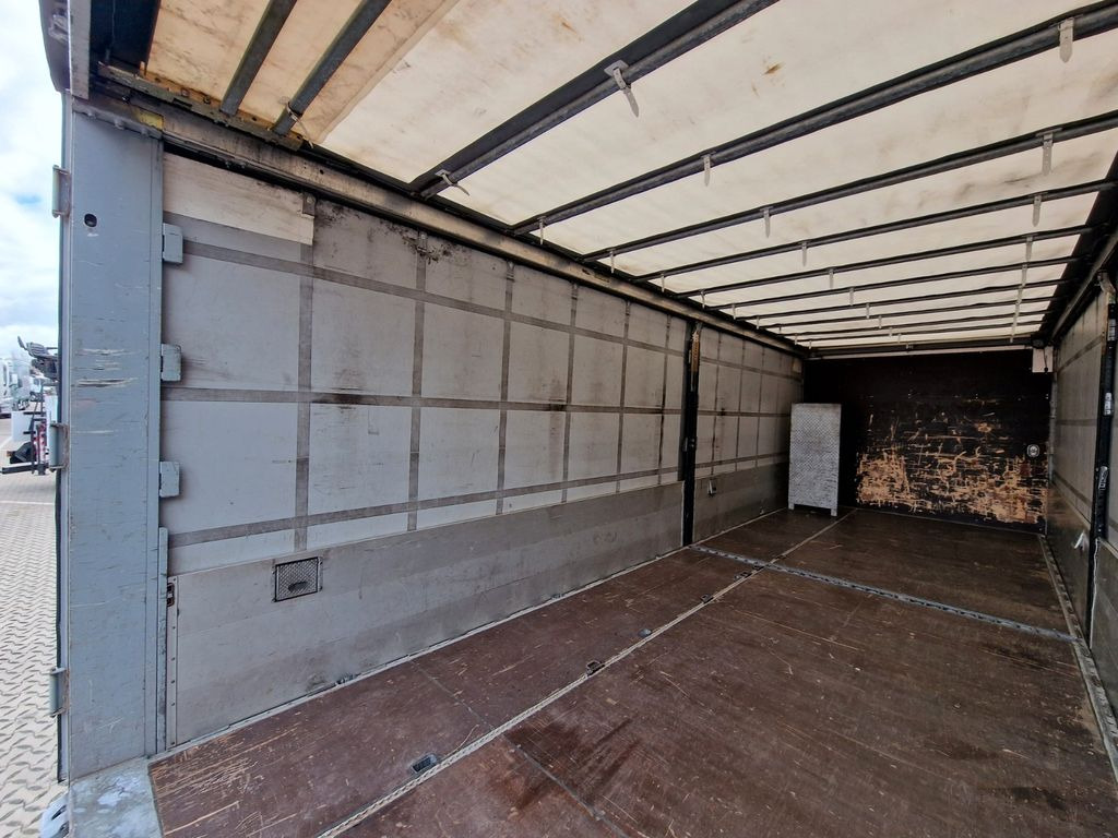 Camión lona Mercedes-Benz Antos 1830L 4X2: foto 13