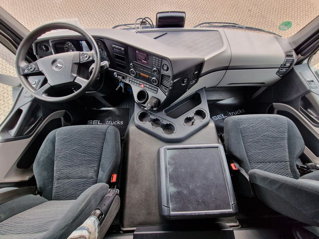 Camión lona Mercedes-Benz Antos 1830L 4X2: foto 20