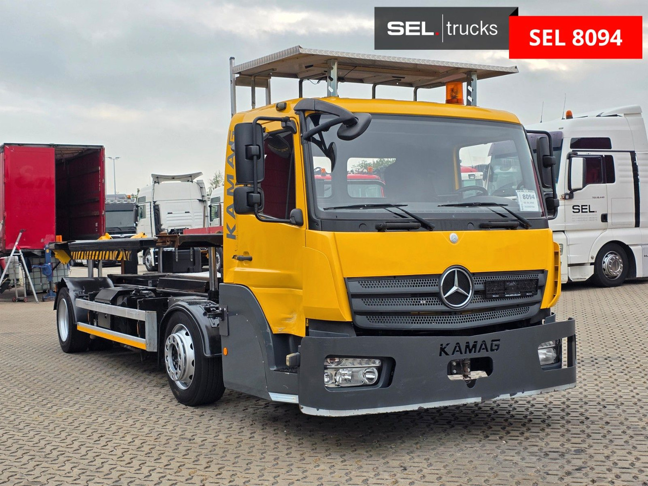 Mercedes-Benz Kamag WBH 25 / Umsetzer Sattelplatte - Camión portacontenedore/ Intercambiable: foto 3 Mercedes-Benz Kamag WBH 25 / Umsetzer Sattelplatte - Camión portacontenedore/ Intercambiable: foto 3