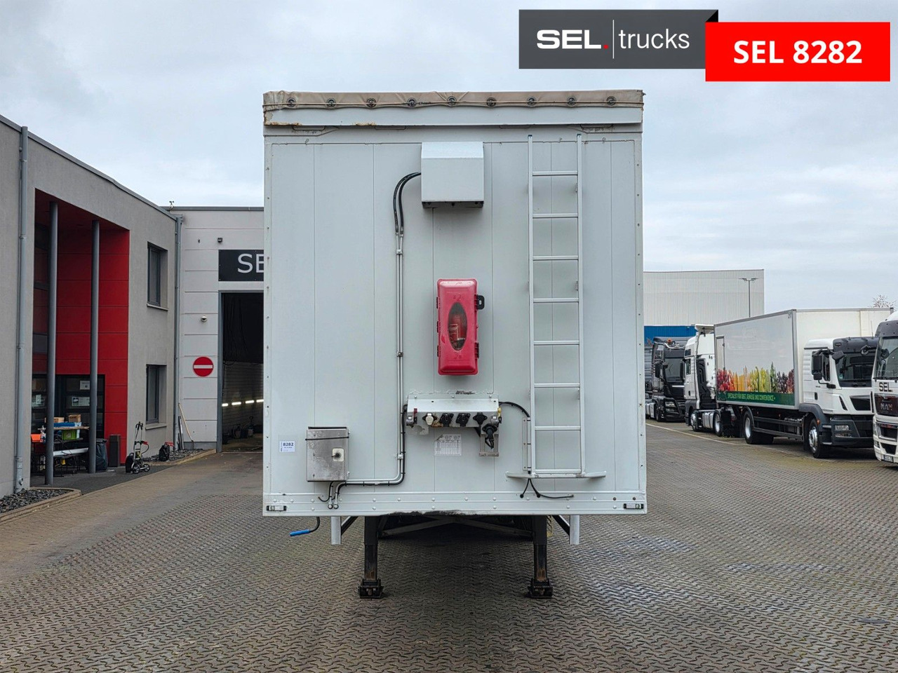 Reisch RSBS-25/24LK / Alu-Felgen / Lift / eletr. Dach - Semirremolque piso movil: foto 2 Reisch RSBS-25/24LK / Alu-Felgen / Lift / eletr. Dach - Semirremolque piso movil: foto 2