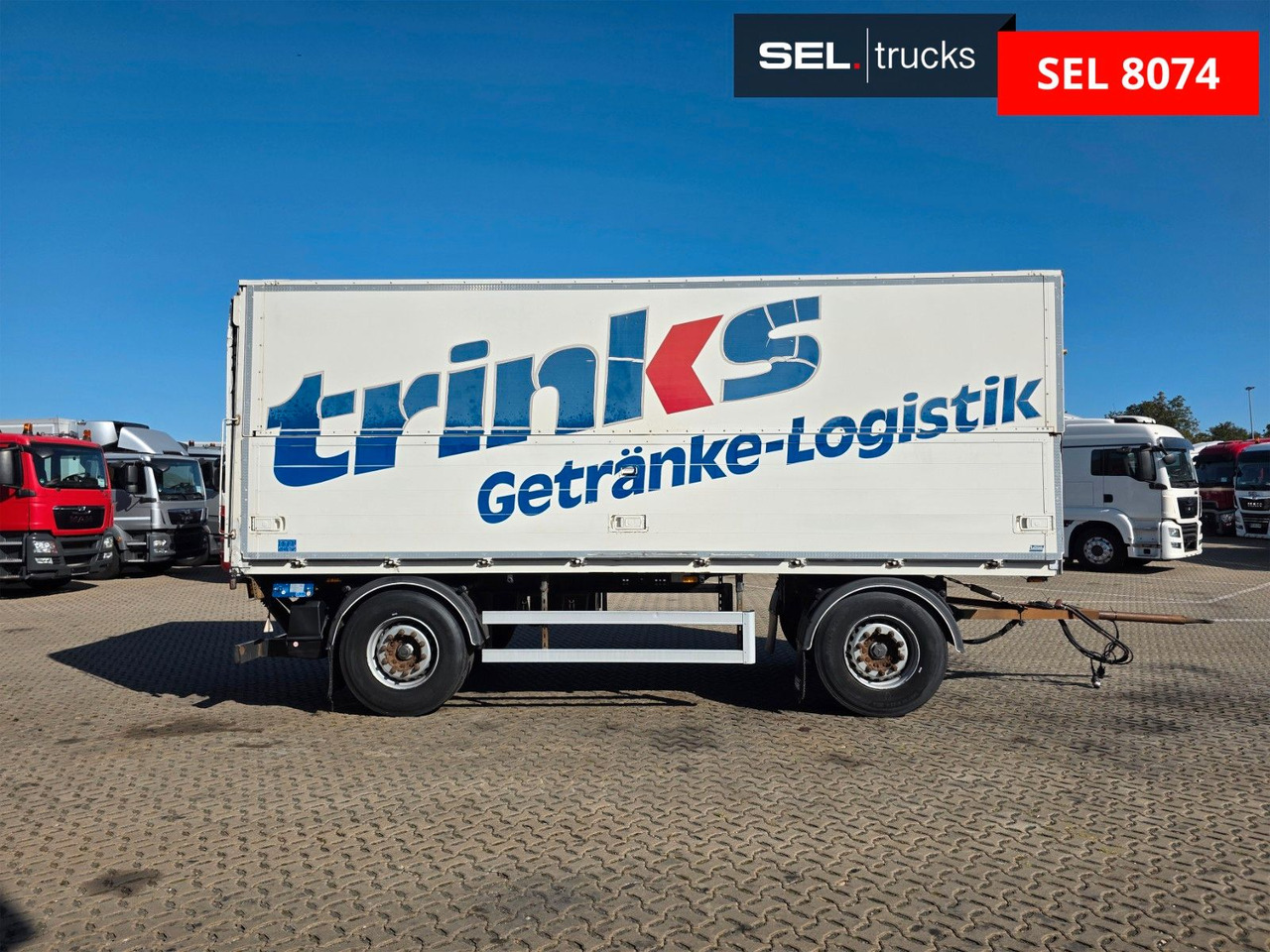 System Trailer PRASL 18 / Ladebordwand - Remolque transporte de bebidas: foto 4 System Trailer PRASL 18 / Ladebordwand - Remolque transporte de bebidas: foto 4