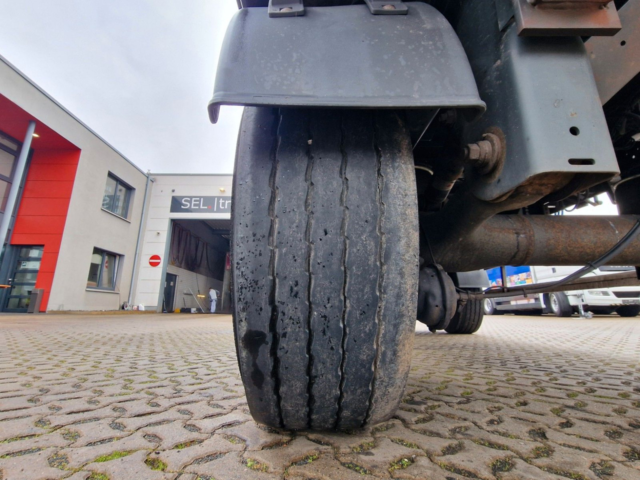 Remolque transporte de bebidas System Trailers PRASL 18 / Ladebordwand: foto 40 Remolque transporte de bebidas System Trailers PRASL 18 / Ladebordwand: foto 40