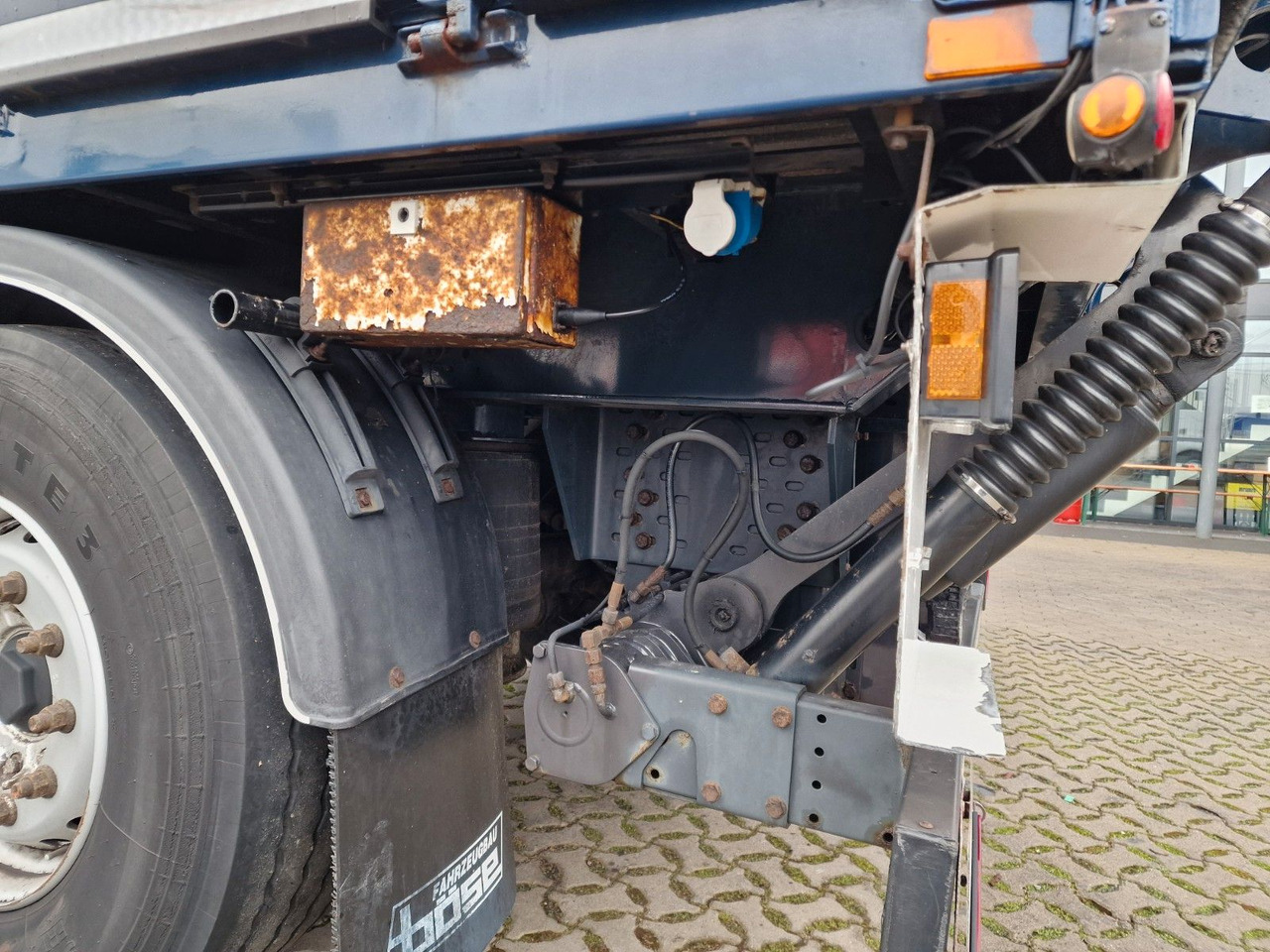 Remolque transporte de bebidas System Trailers PRASL 18 / Ladebordwand: foto 24 Remolque transporte de bebidas System Trailers PRASL 18 / Ladebordwand: foto 24