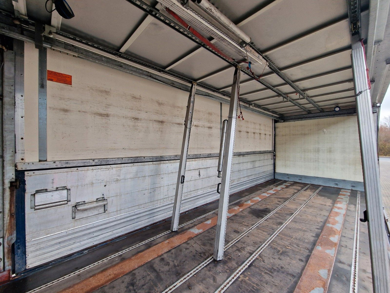 Remolque transporte de bebidas System Trailers PRASL 18 / Ladebordwand: foto 11 Remolque transporte de bebidas System Trailers PRASL 18 / Ladebordwand: foto 11