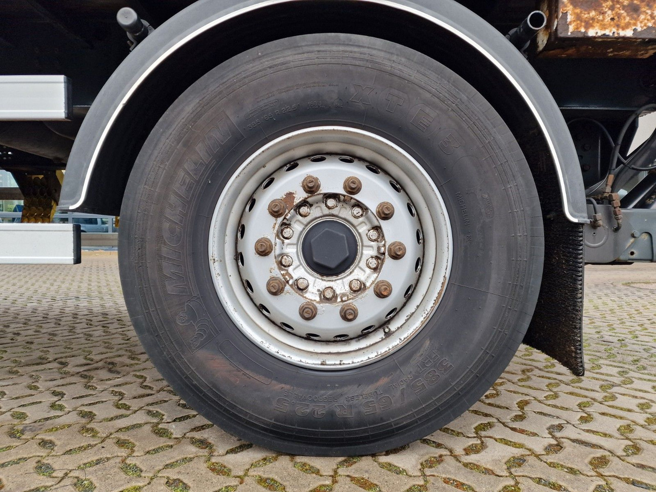 Remolque transporte de bebidas System Trailers PRASL 18 / Ladebordwand: foto 39 Remolque transporte de bebidas System Trailers PRASL 18 / Ladebordwand: foto 39