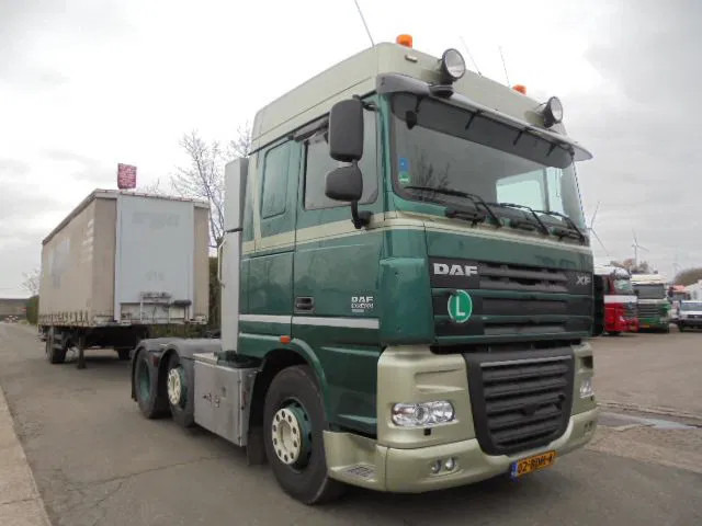 DAF XF 105.460 6X2 EURO 5 AtE RETARDER - Cabeza tractora: foto 3 DAF XF 105.460 6X2 EURO 5 AtE RETARDER - Cabeza tractora: foto 3