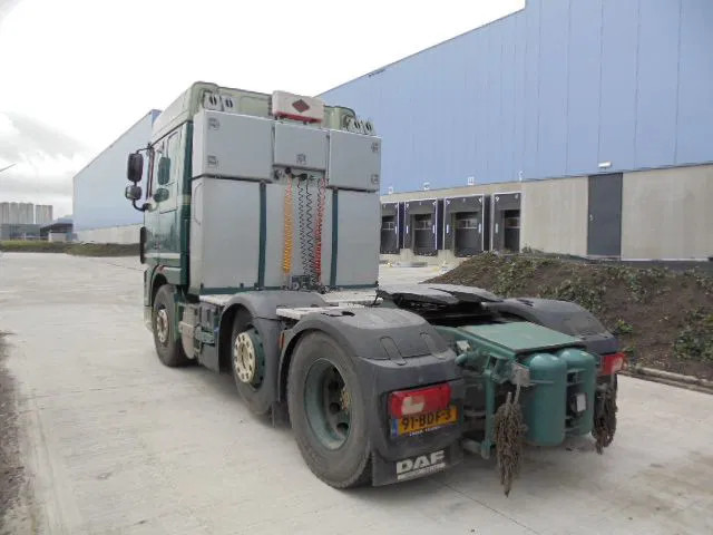 DAF XF 105.460 6X2 RETARDER NL TRUCK - Cabeza tractora: foto 5 DAF XF 105.460 6X2 RETARDER NL TRUCK - Cabeza tractora: foto 5