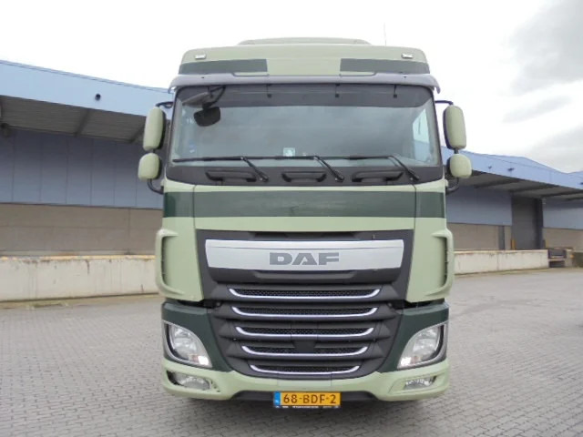 DAF XF 410 EURO 6 - Cabeza tractora: foto 2 DAF XF 410 EURO 6 - Cabeza tractora: foto 2