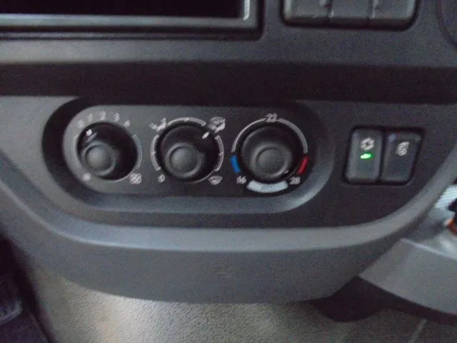 Cabeza tractora DAF XF 440: foto 11