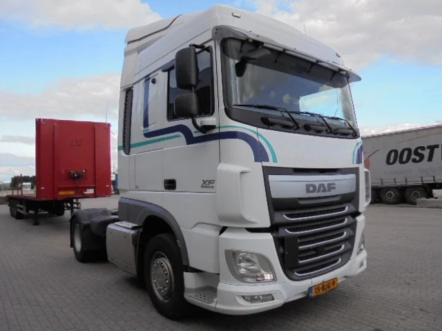 DAF XF 440 EUR6 - Cabeza tractora: foto 4 DAF XF 440 EUR6 - Cabeza tractora: foto 4