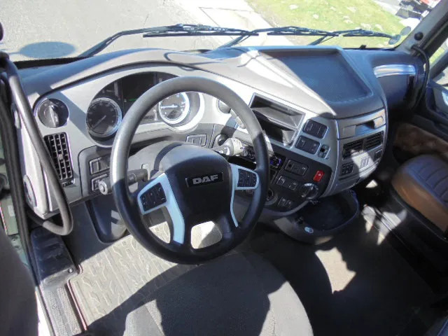 Cabeza tractora DAF XF 440 NL TRUCK: foto 7