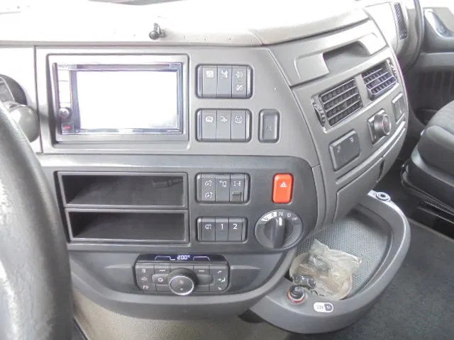 Cabeza tractora DAF XF 530 SSC INTARDER: foto 12