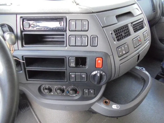 Cabeza tractora DAF XF XF 106 SPACECAB: foto 14