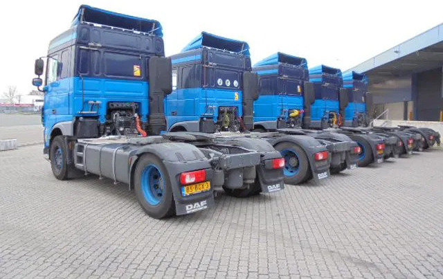 Cabeza tractora DAF XF XF 106 SPACECAB: foto 6