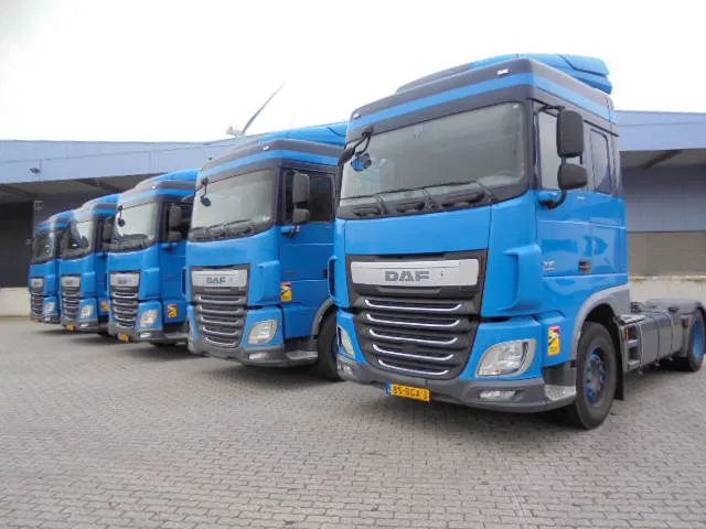 DAF XF XF 106 SPACECAB - Cabeza tractora: foto 1 DAF XF XF 106 SPACECAB - Cabeza tractora: foto 1