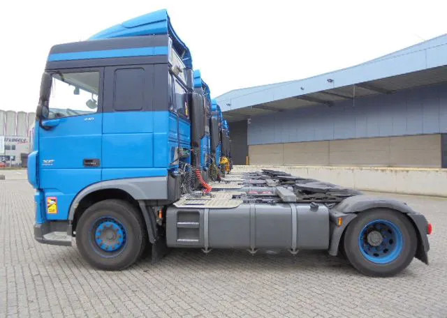 Cabeza tractora DAF XF XF 106 SPACECAB: foto 7