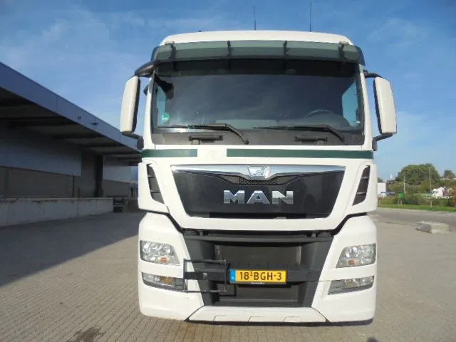 MAN TGX 18.400 - Cabeza tractora: foto 2 MAN TGX 18.400 - Cabeza tractora: foto 2