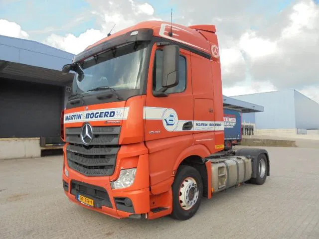 Mercedes-Benz Actros 1840 - Cabeza tractora: foto 1 Mercedes-Benz Actros 1840 - Cabeza tractora: foto 1