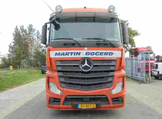 Mercedes-Benz Actros 1840 EURO 6 - Cabeza tractora: foto 2 Mercedes-Benz Actros 1840 EURO 6 - Cabeza tractora: foto 2