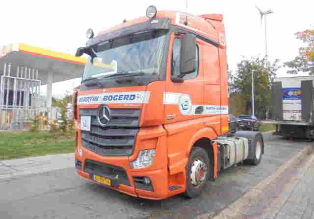 Mercedes-Benz Actros 1842 APK 06-2026 - Cabeza tractora: foto 1 Mercedes-Benz Actros 1842 APK 06-2026 - Cabeza tractora: foto 1